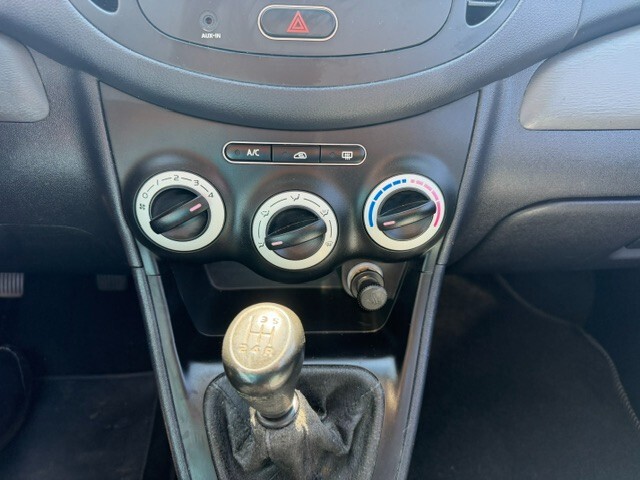 Hyundai i10 1.1 12V Active KM ORIGINALI !! ?>