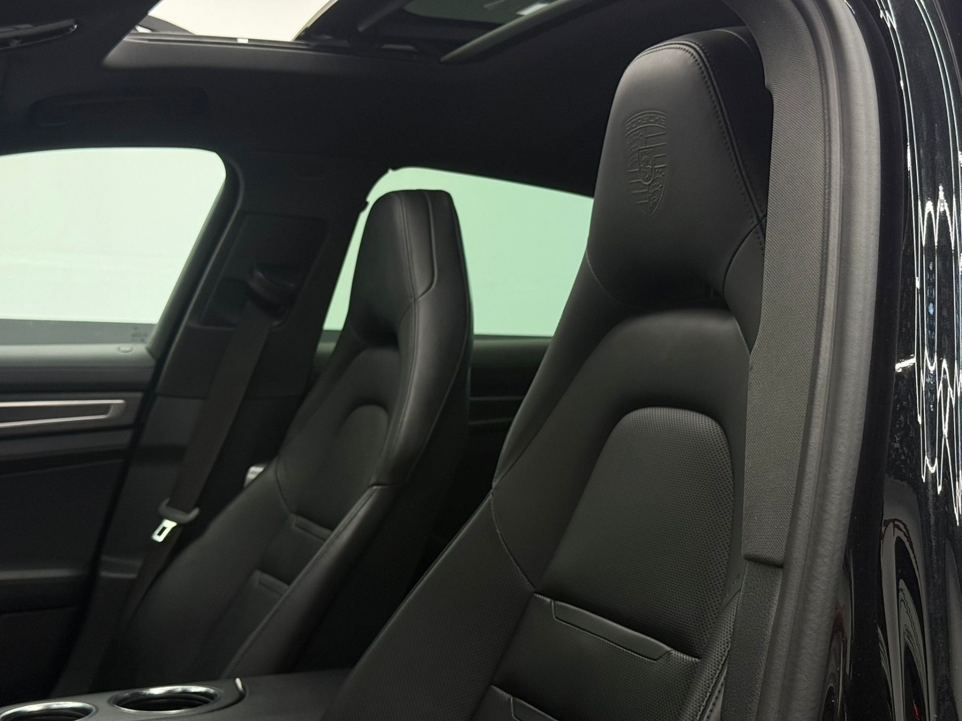 Porsche Panamera Panamera 2.9 4 E-Hybrid… usata a Cuneo - immagine 17