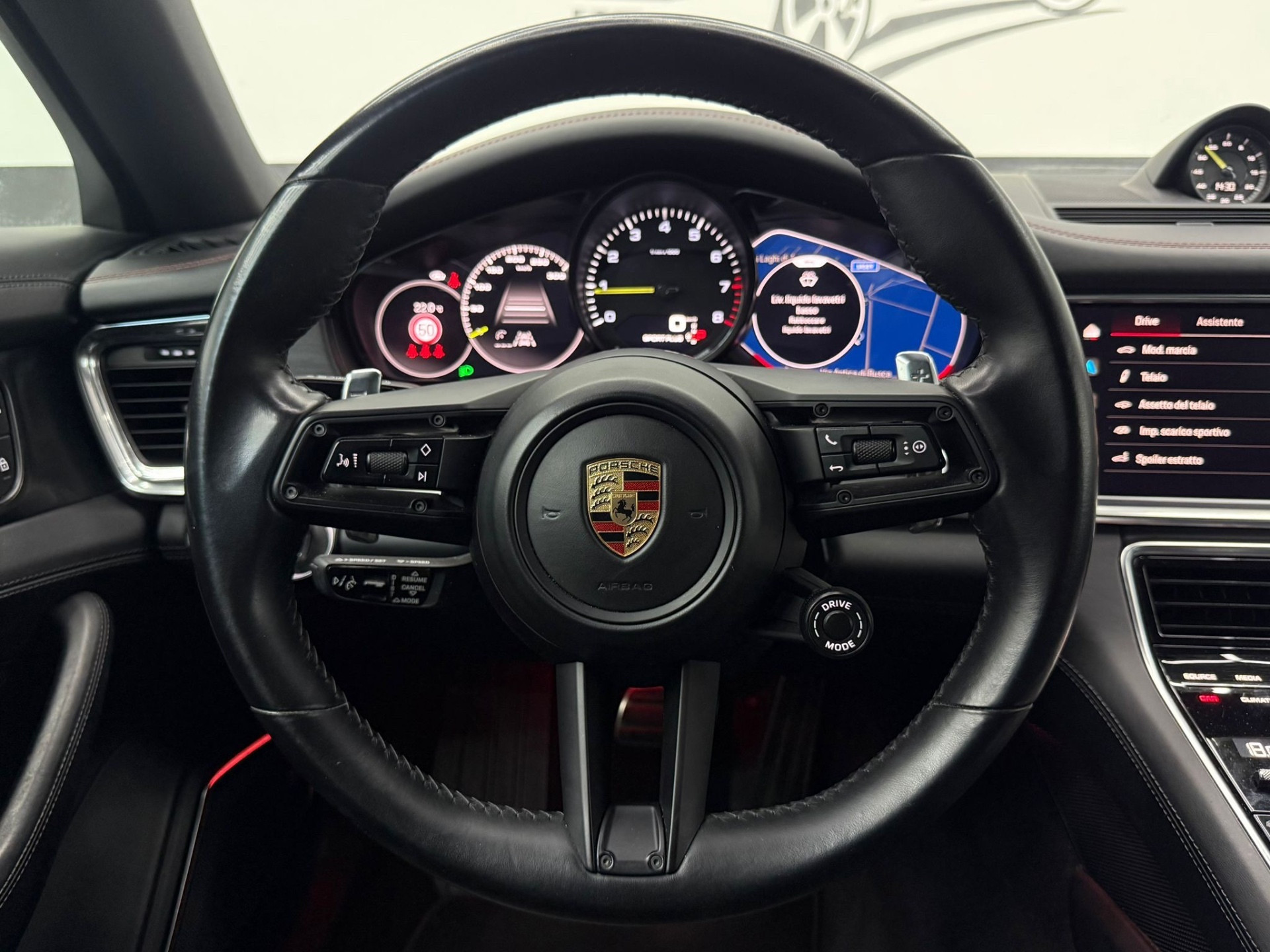 Porsche Panamera Panamera 2.9 4 E-Hybrid… usata a Cuneo - immagine 19