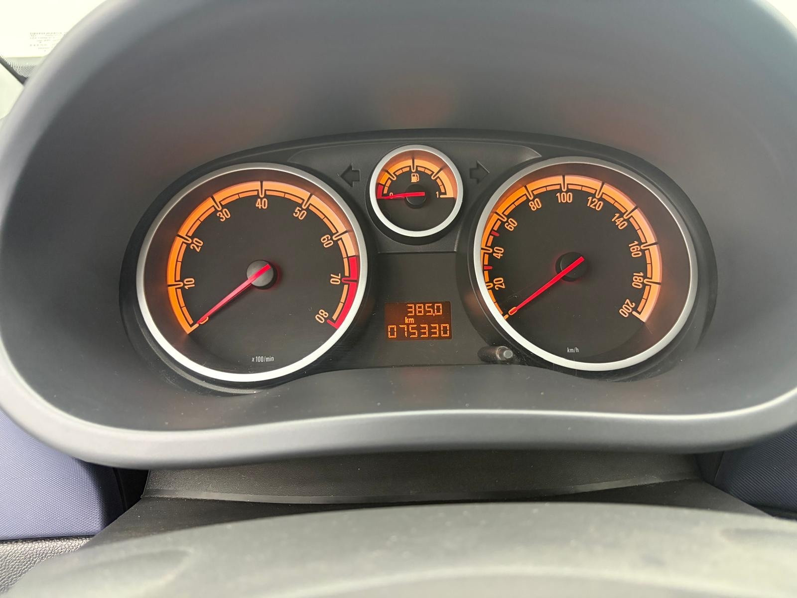 Opel Corsa Corsa 1.2 3 porte Sport usata a Cuneo - immagine 13