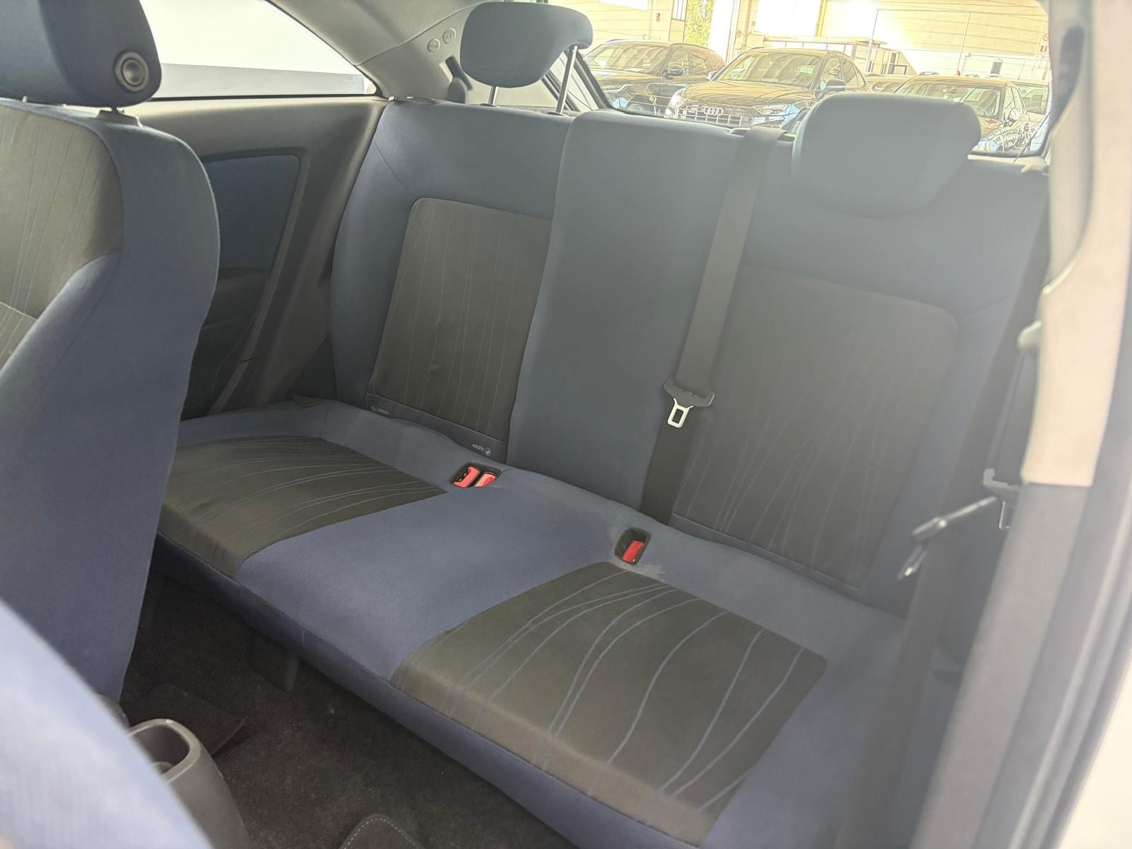 Opel Corsa Corsa 1.2 3 porte Sport usata a Cuneo - immagine 19