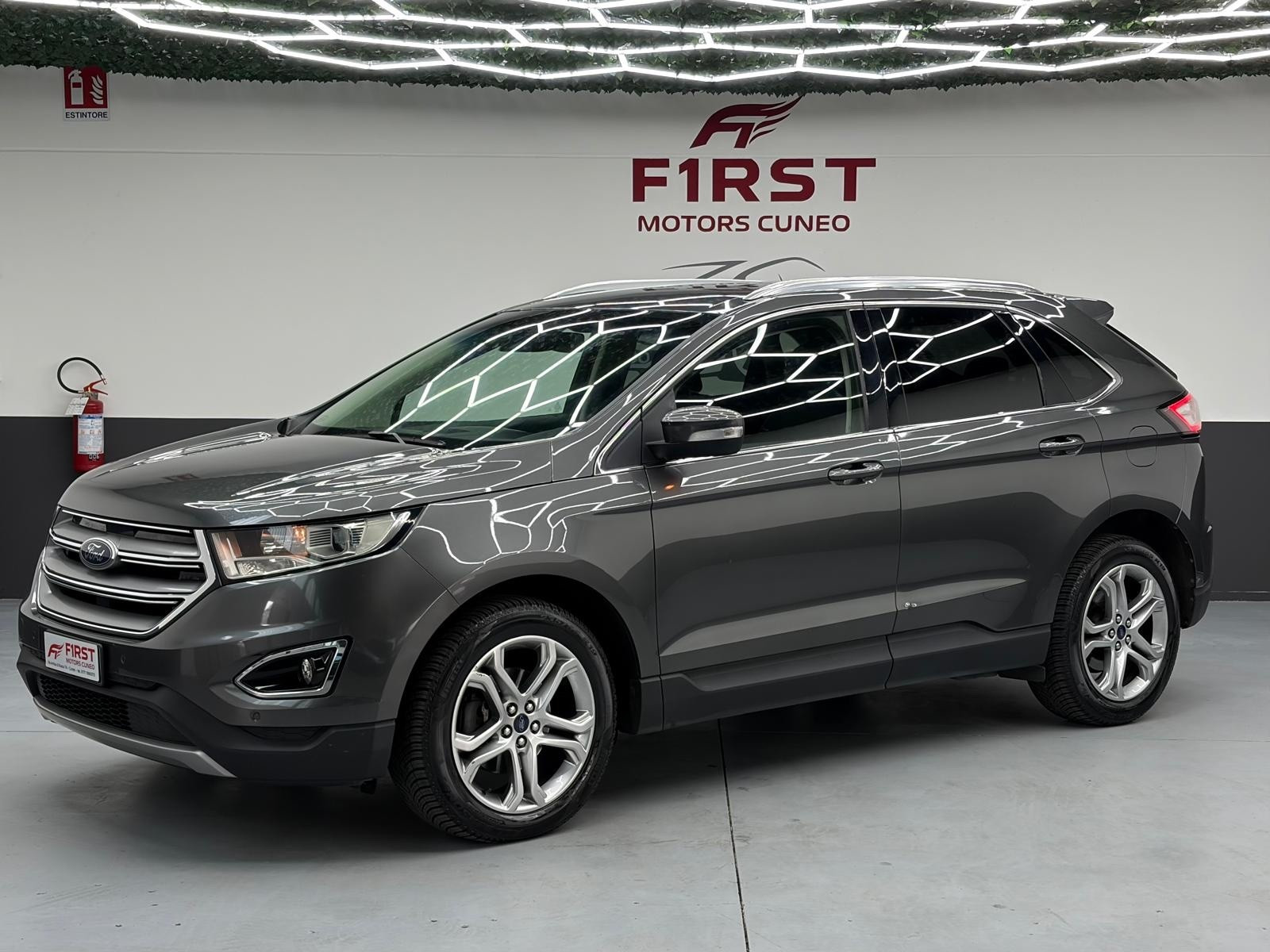 Ford Edge 2.0 TDCI 210 CV AWD Start&Stop… usata a Cuneo - immagine 1
