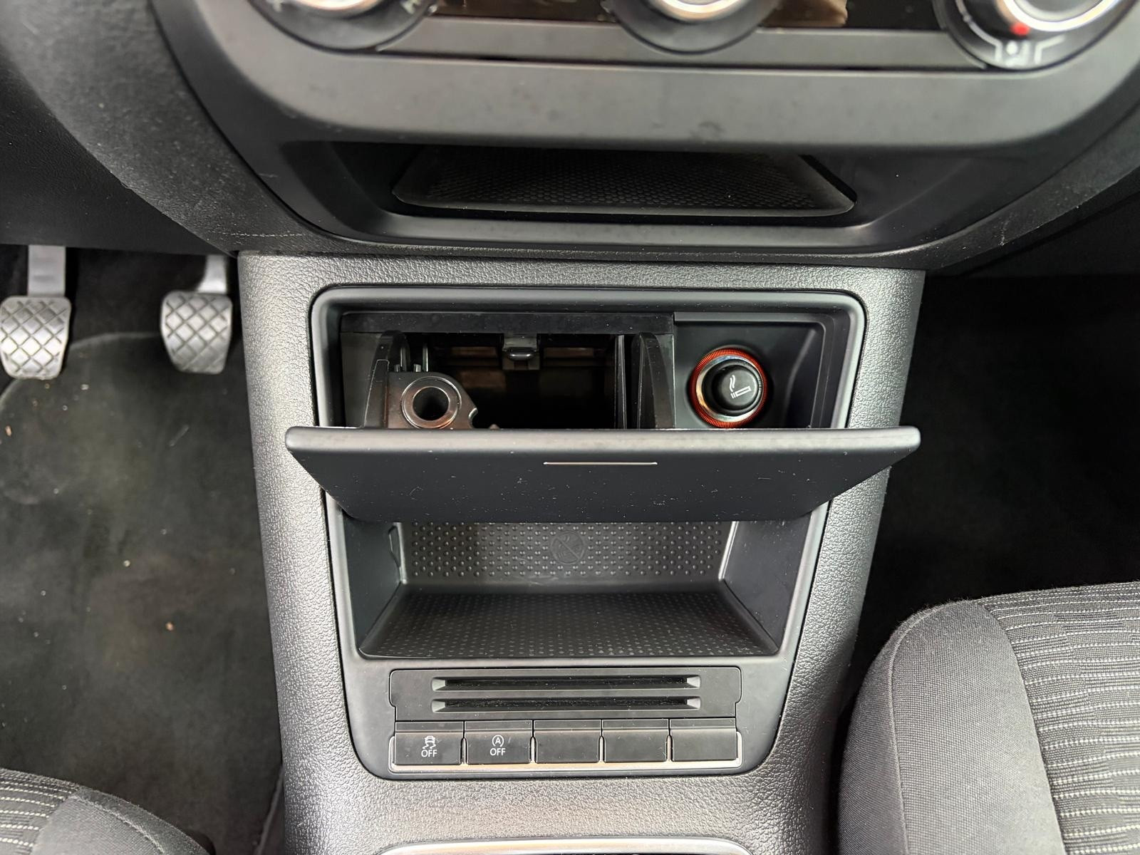 Volkswagen Tiguan Tiguan 2.0 TDI 110CV Bu… usata a Cuneo - immagine 19