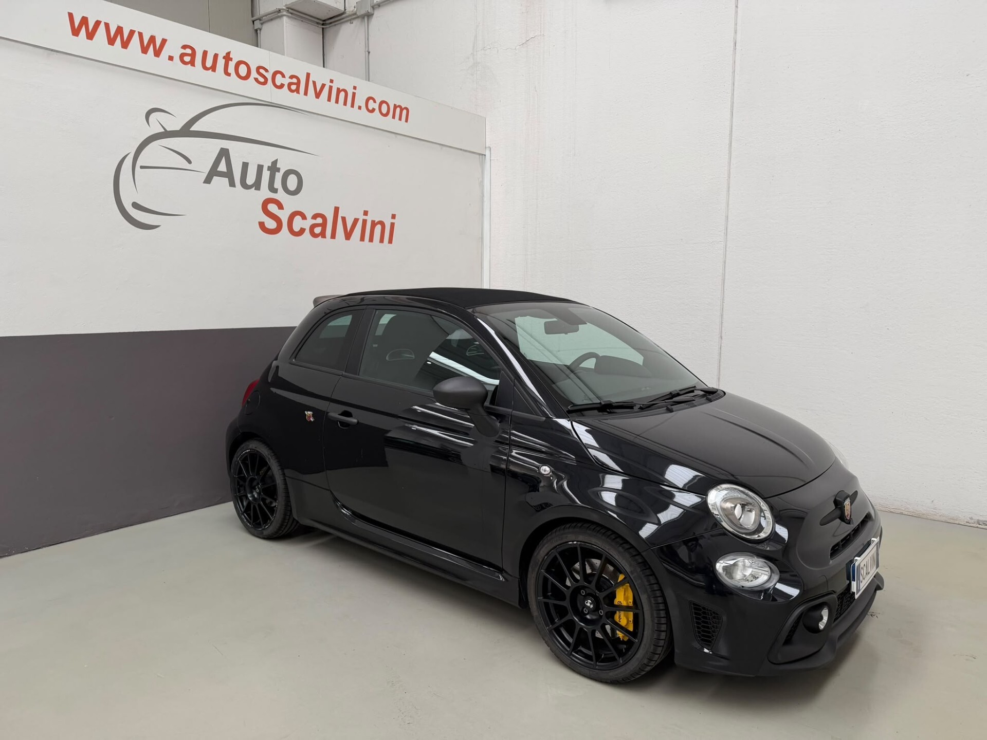 Abarth 695 C 1.4 Turbo T-Jet 180 CV M.T.A.