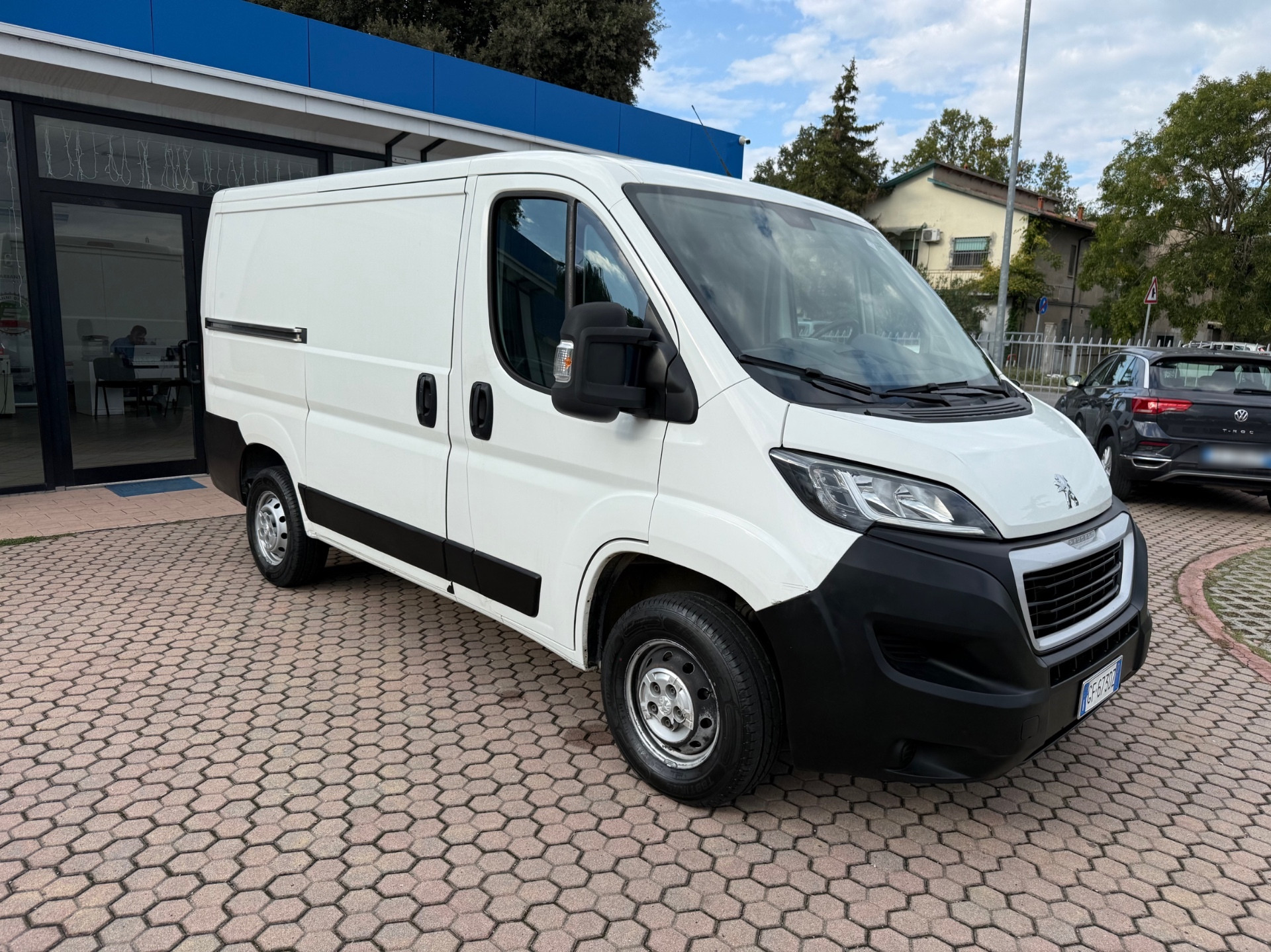 Peugeot Boxer Boxer 330 2.2 BlueHDi 120 S&S PC-TN Furgone