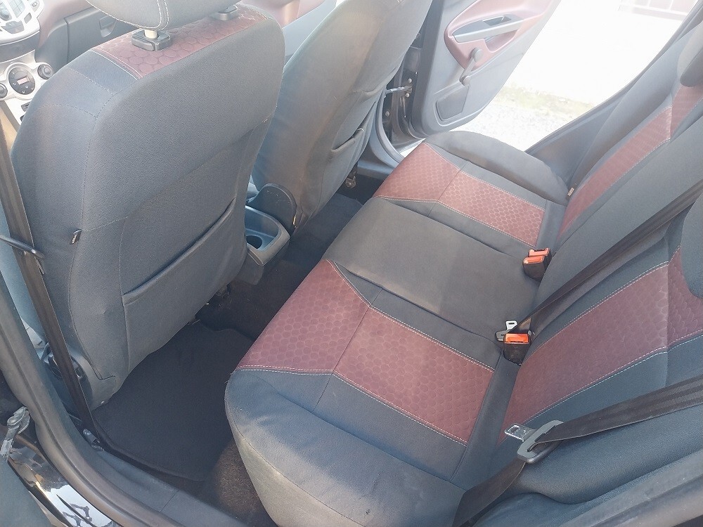 Ford Fiesta 1.4 5 porte Bz.- GPL Titanium del 2011 a Parma (PR) — foto 10 di 11