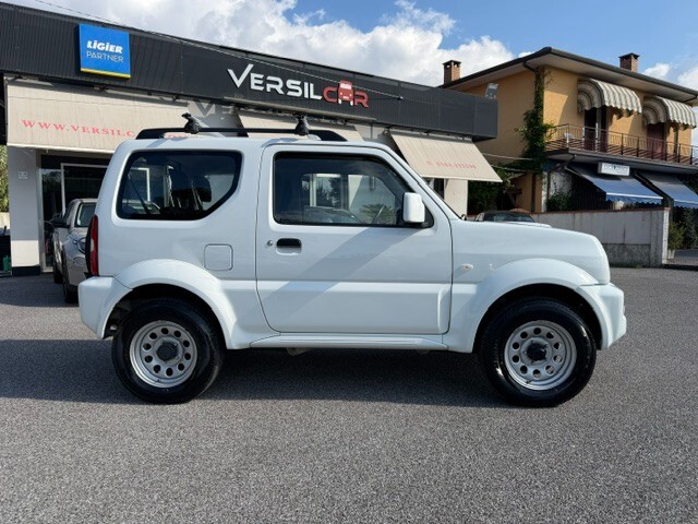 Suzuki Jimny 1.3 4WD Evolution ?>