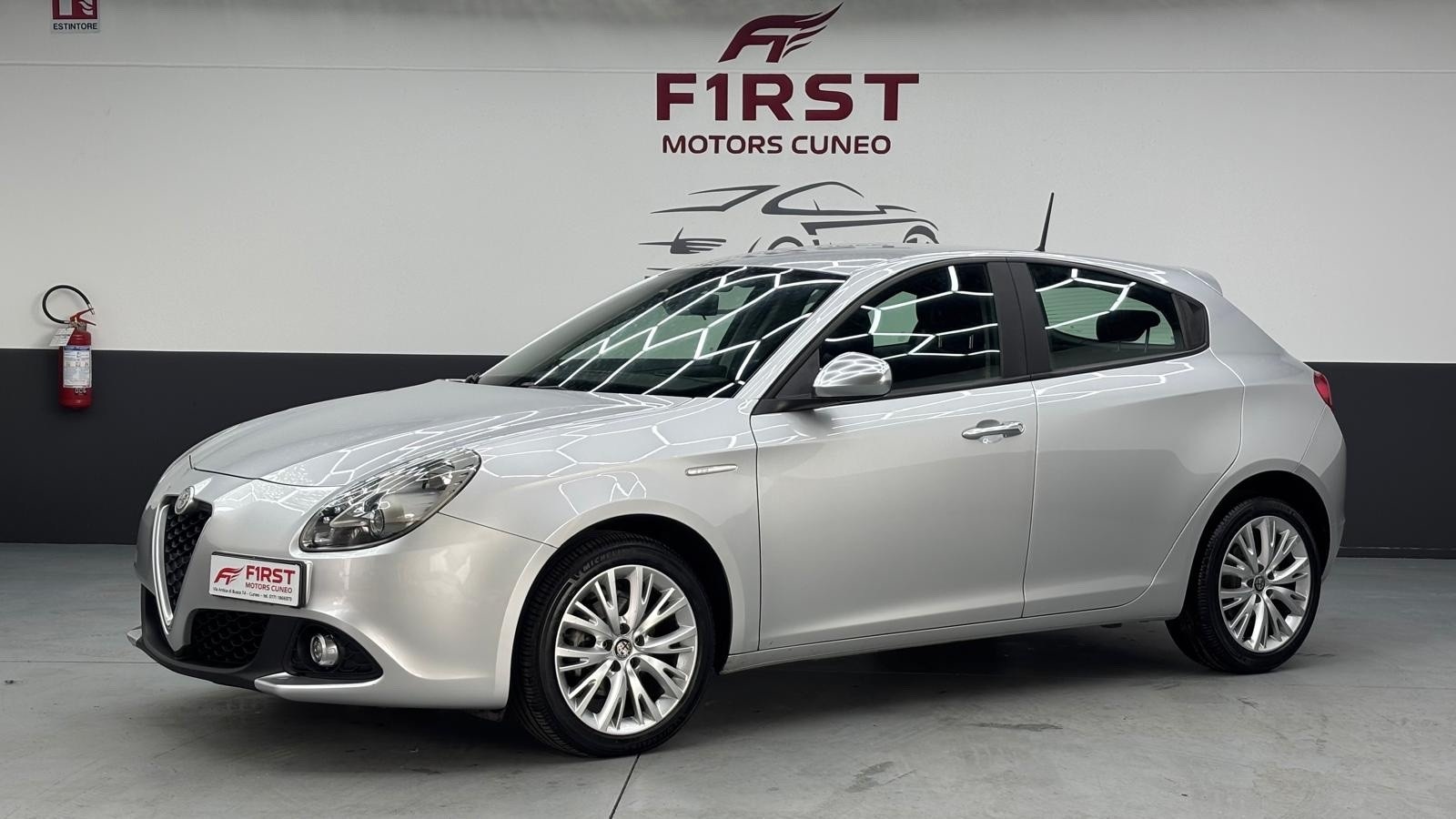 Alfa Romeo Giulietta Giulietta 1.6 JTDm T… usata a Cuneo - immagine 1