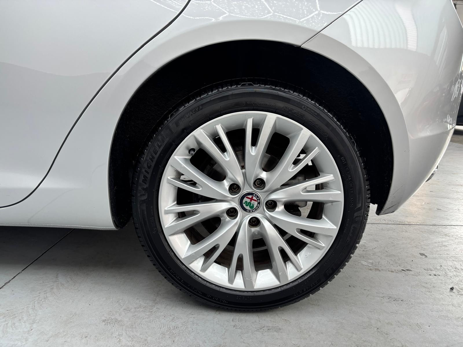 Alfa Romeo Giulietta Giulietta 1.6 JTDm T… usata a Cuneo - immagine 9