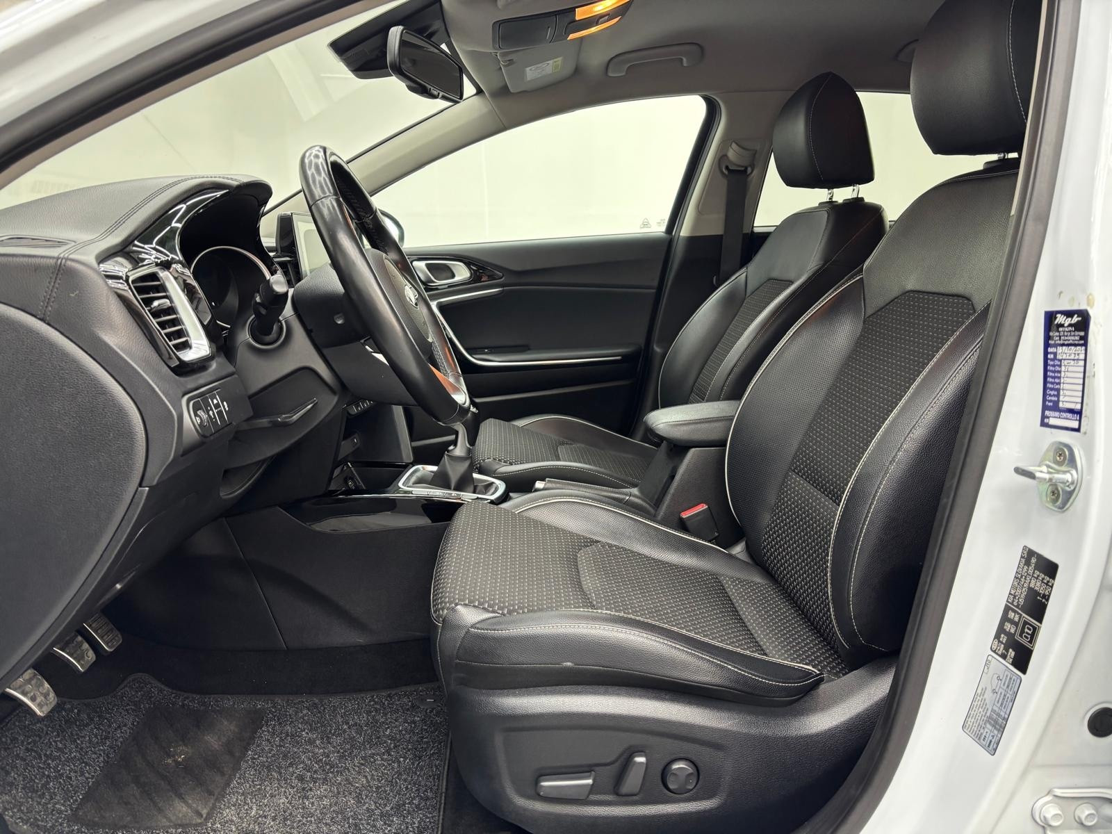 Kia Ceed Ceed 1.6 CRDi 136 CV 5p. Evoluti… usata a Cuneo - immagine 13