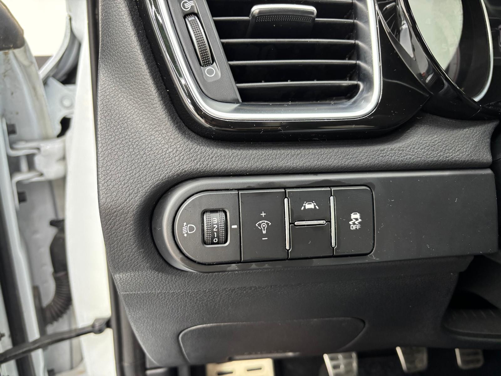 Kia Ceed Ceed 1.6 CRDi 136 CV 5p. Evoluti… usata a Cuneo - immagine 17