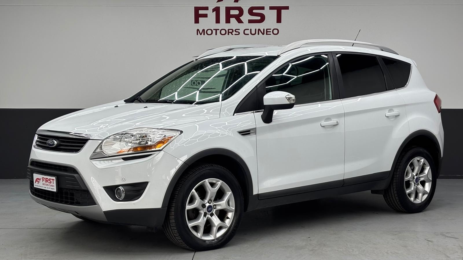 Ford Kuga Kuga 2.0 TDCi 163 CV 4WD Titani… usata a Cuneo - immagine 1