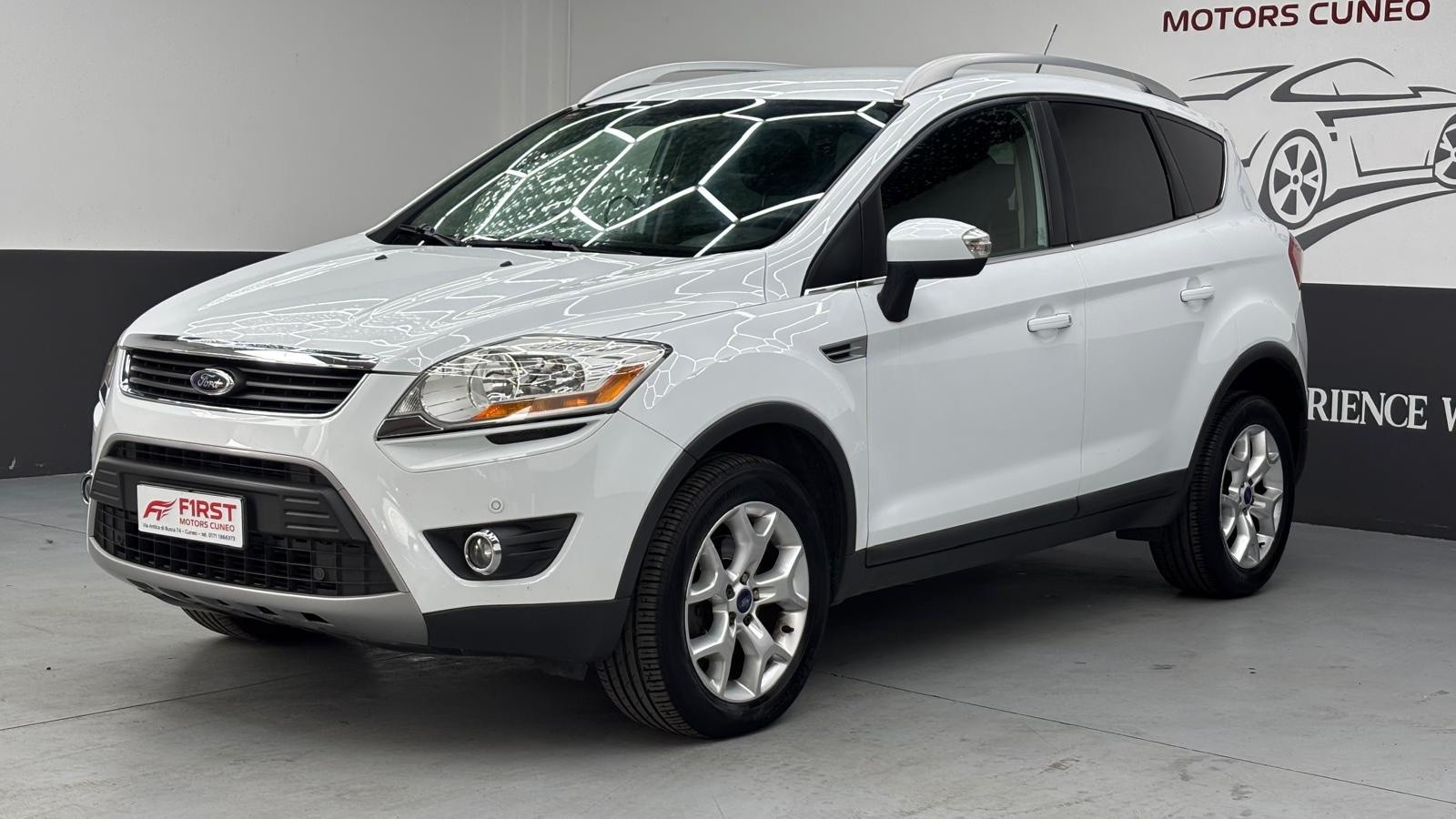 Ford Kuga Kuga 2.0 TDCi 163 CV 4WD Titani… usata a Cuneo - immagine 4