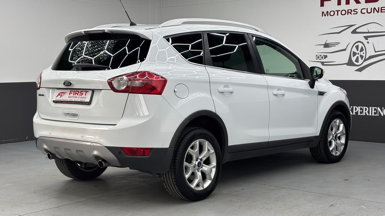 Ford Kuga Kuga 2.0 TDCi 163 CV 4WD Titani… usata a Cuneo - immagine 6