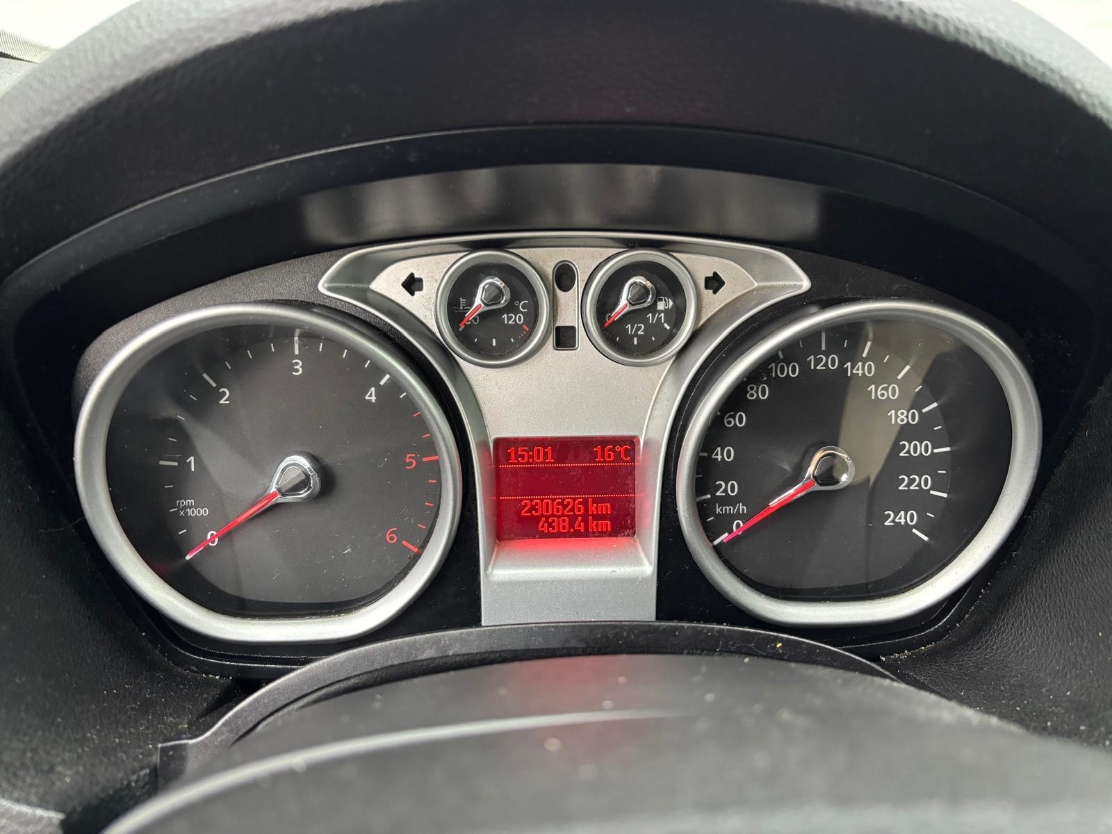 Ford Kuga Kuga 2.0 TDCi 163 CV 4WD Titani… usata a Cuneo - immagine 16