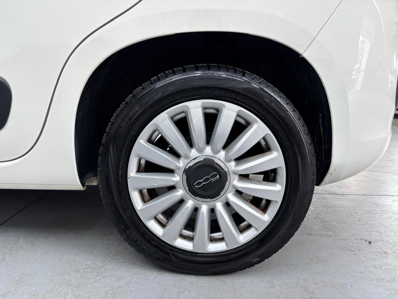 Fiat 500L 500L 1.4 95 CV LOUNGE usata a Cuneo - immagine 8