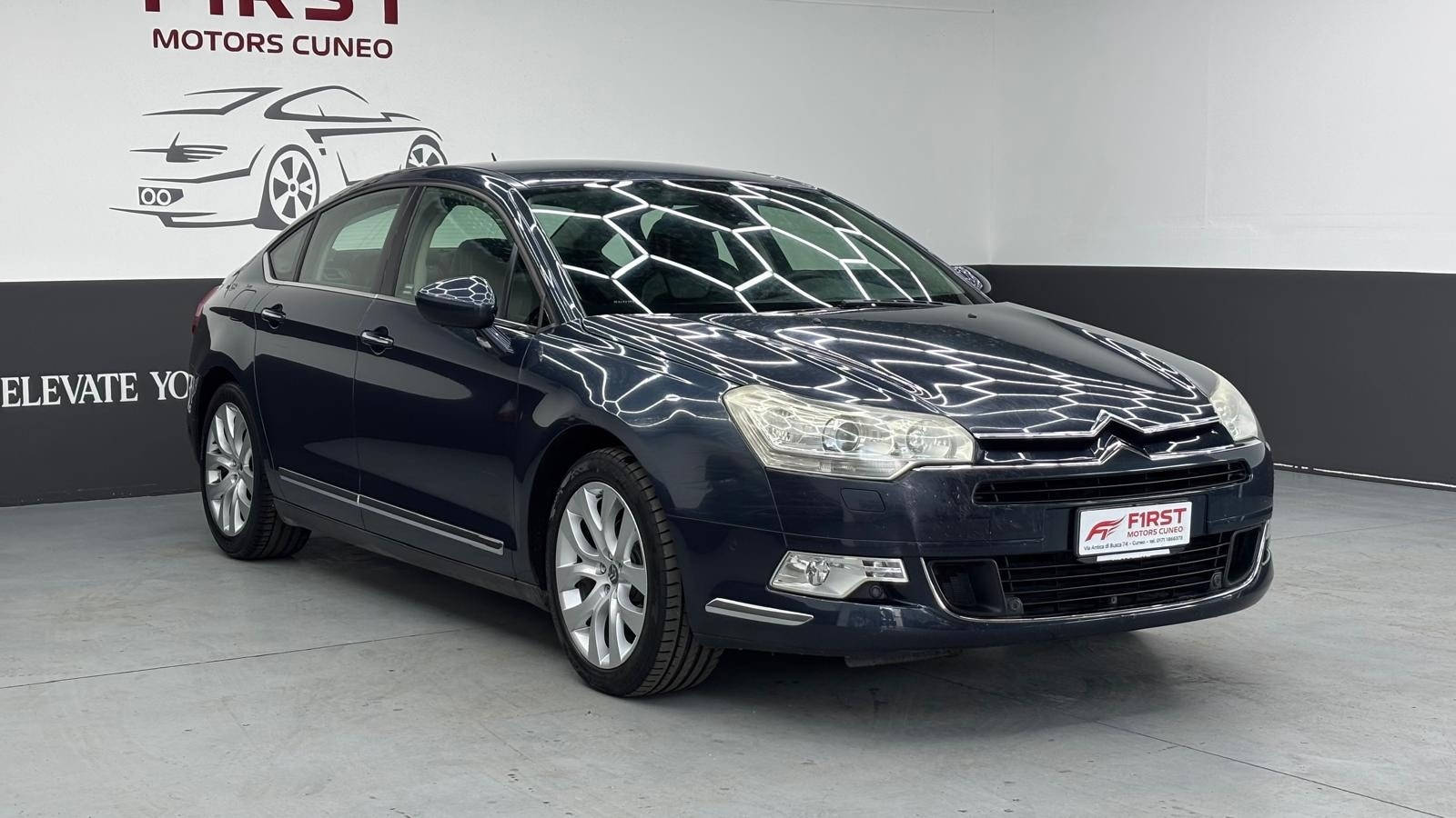 Citroen C5 C5 2.0 HDi 140 Executive usata a Cuneo - immagine 2