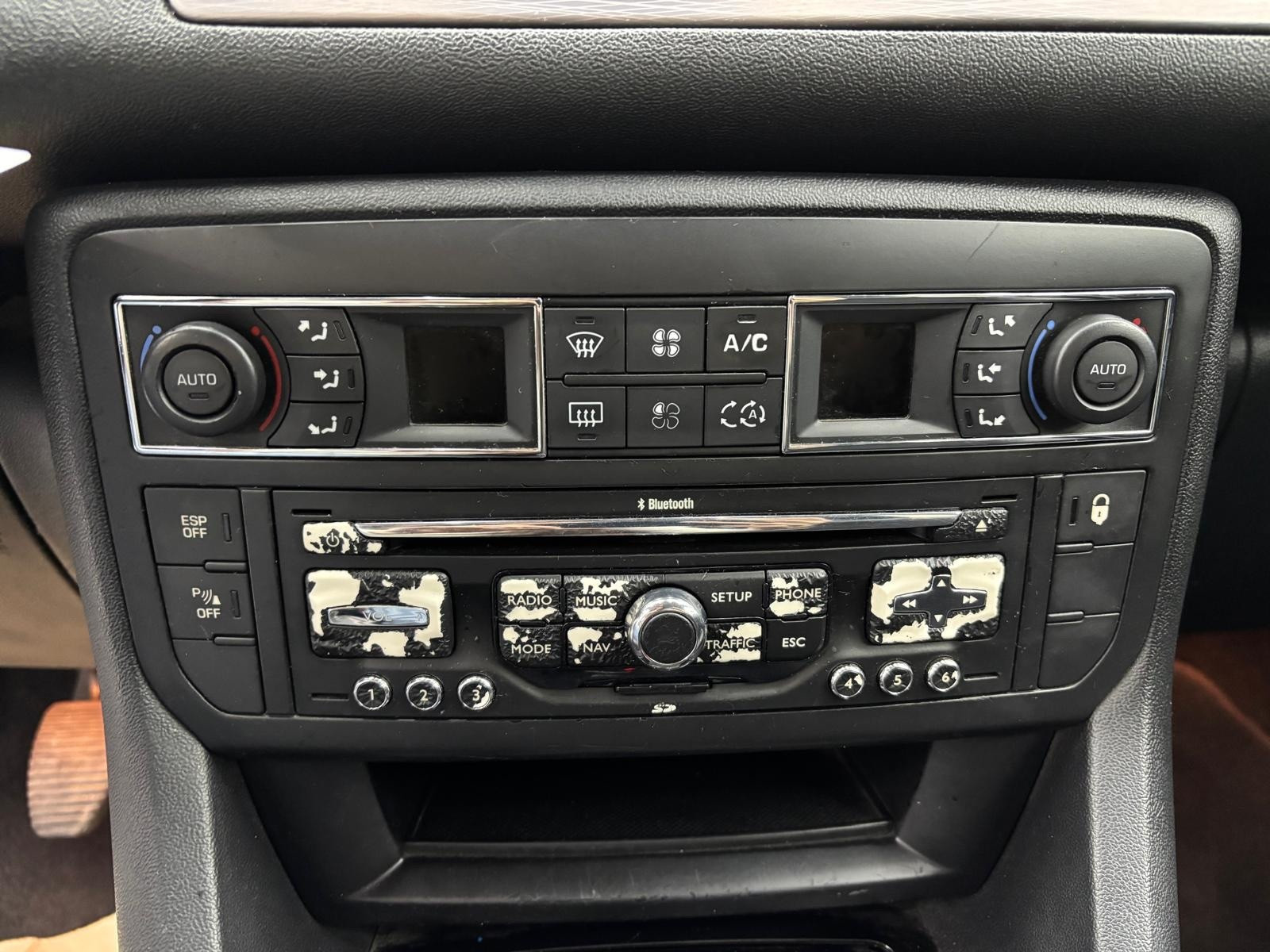 Citroen C5 C5 2.0 HDi 140 Executive usata a Cuneo - immagine 18