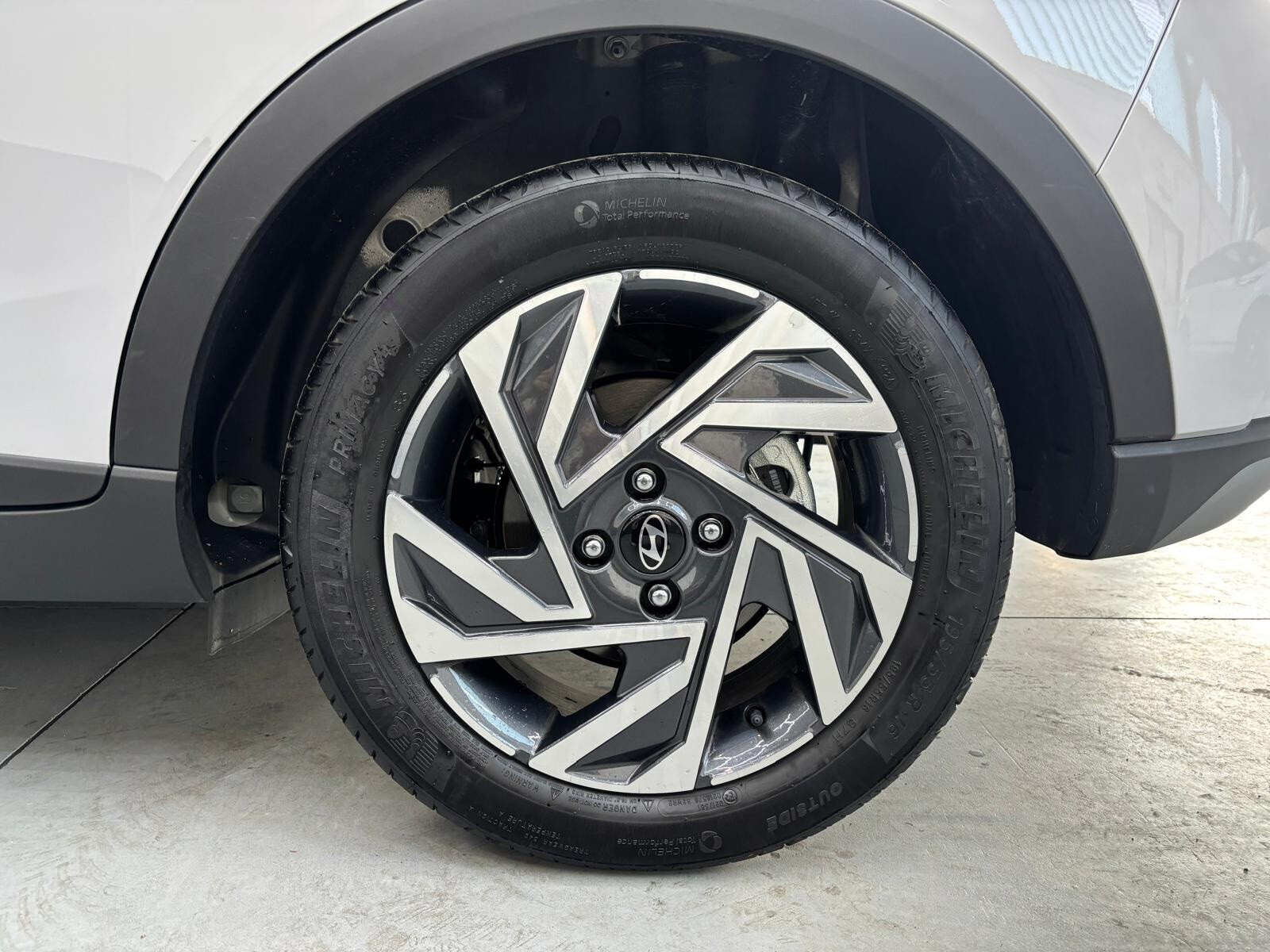 Hyundai Bayon Bayon 1.2 MPI MT XLine usata a Cuneo - immagine 5