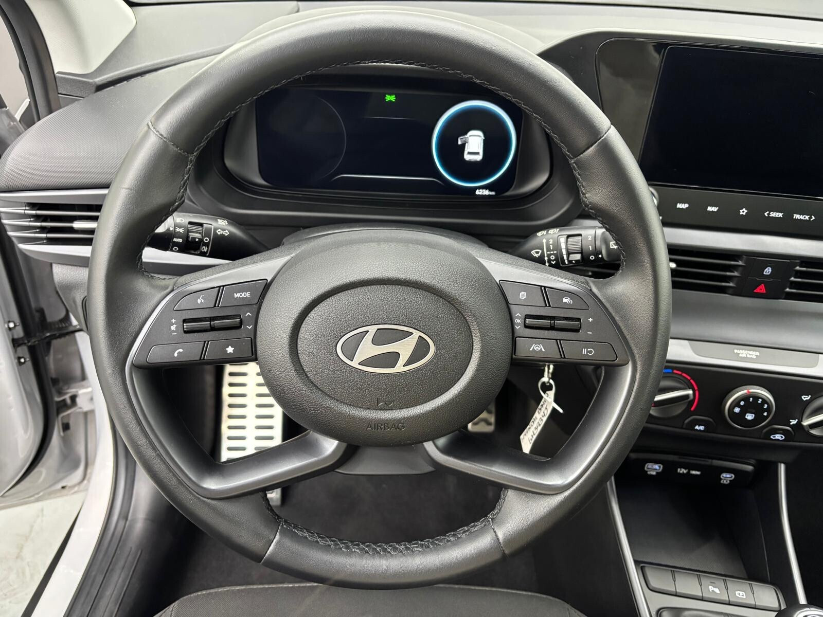 Hyundai Bayon Bayon 1.2 MPI MT XLine usata a Cuneo - immagine 14