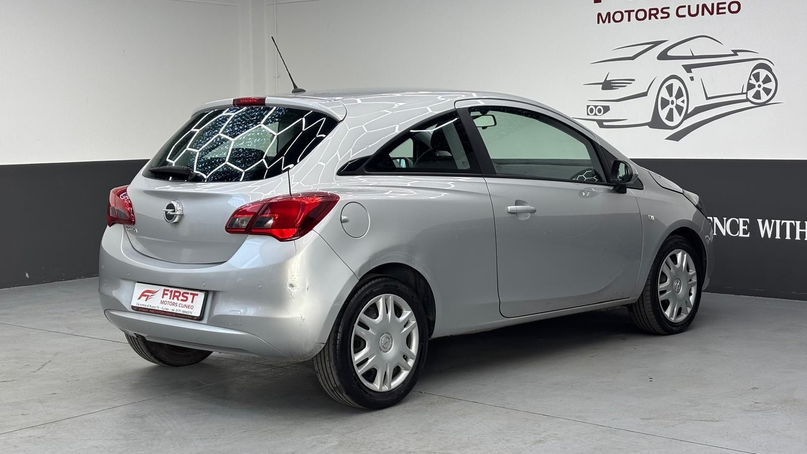 Opel Corsa CORSA 1.4 90CV GPL TECH COUPE… usata a Cuneo - immagine 5