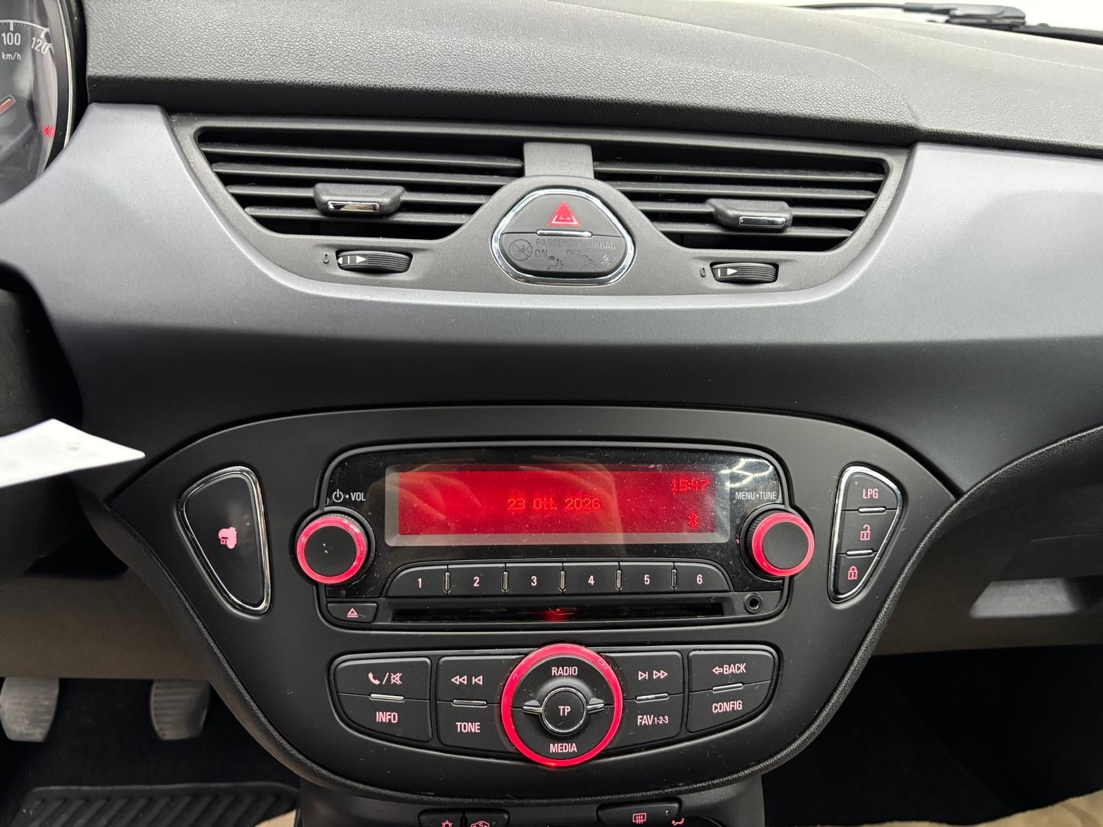 Opel Corsa CORSA 1.4 90CV GPL TECH COUPE… usata a Cuneo - immagine 15