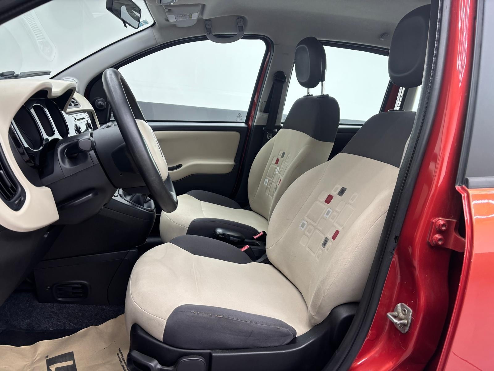 Fiat Panda Panda 1.3 MJT S&S Lounge usata a Cuneo - immagine 11