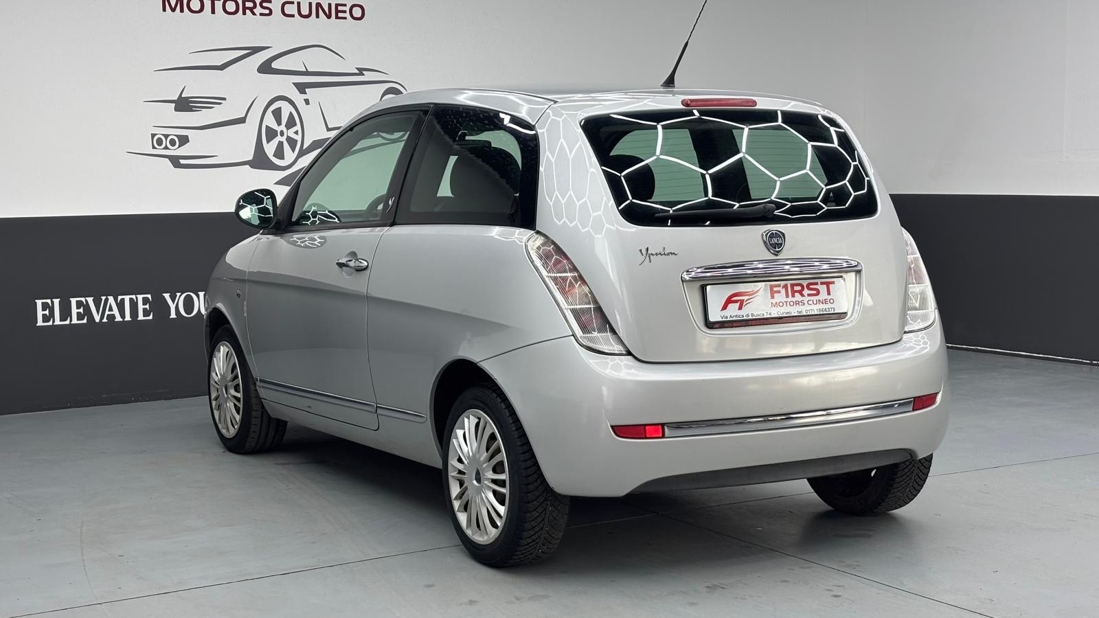 Lancia Ypsilon Ypsilon 1.2 69 CV Platinum usata a Cuneo - immagine 7