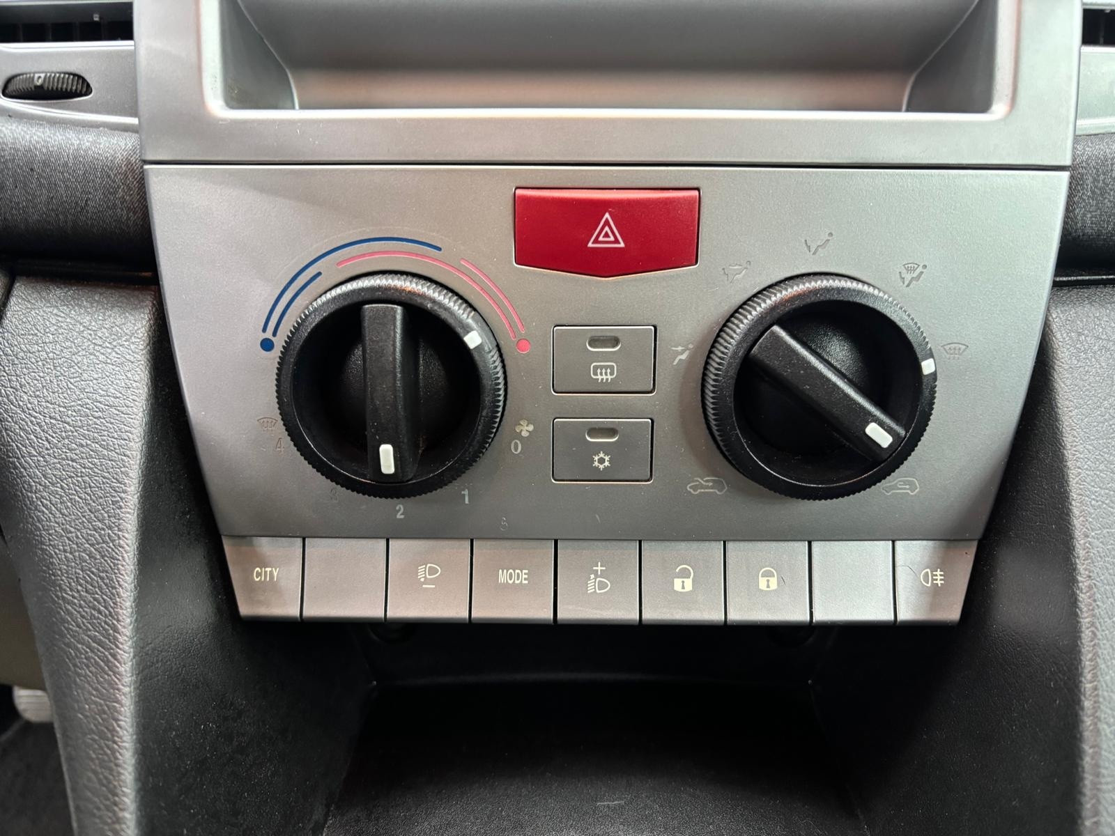 Lancia Ypsilon Ypsilon 1.2 69 CV Platinum usata a Cuneo - immagine 14