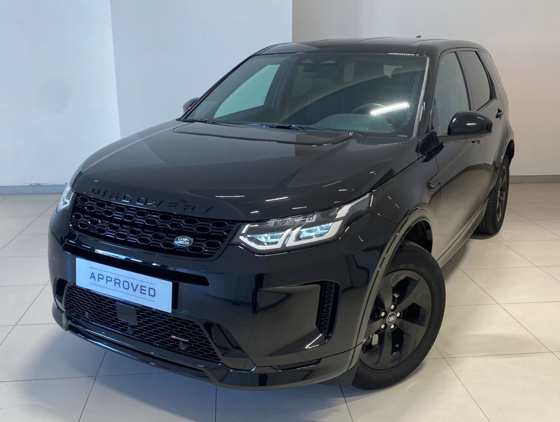 Foto Land Rover Discovery Sport 2.0 Si4 200 CV AWD Auto R-Dynamic S